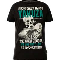 Shirt with detailed print designs and lettering    Yakuza T-Shirt First Love T-Shirt TSB-23029  in black  Short-sleeved shirt  Highly detailed print with lettering on the front and back side  Logo print along the side  Logo patch near the lower seam   ...