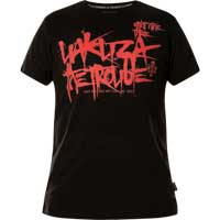 T-Shirt with prints and large lettering    Yakuza T-Shirt The Trouble TSB-23024  in black  Short-sleeved shirt  Large lettering on the front side  Large print with lettering on the back side  Logo print near the lower seam  Leather patch on the left side...