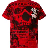 T-Shirt with prints and large lettering    Yakuza T-Shirt Newsflash TSB-23042  in red  Short-sleeved shirt  Large lettering on the front side  Large print with lettering on the back side  Logo print near the lower seam  Leather patch on the left side ...